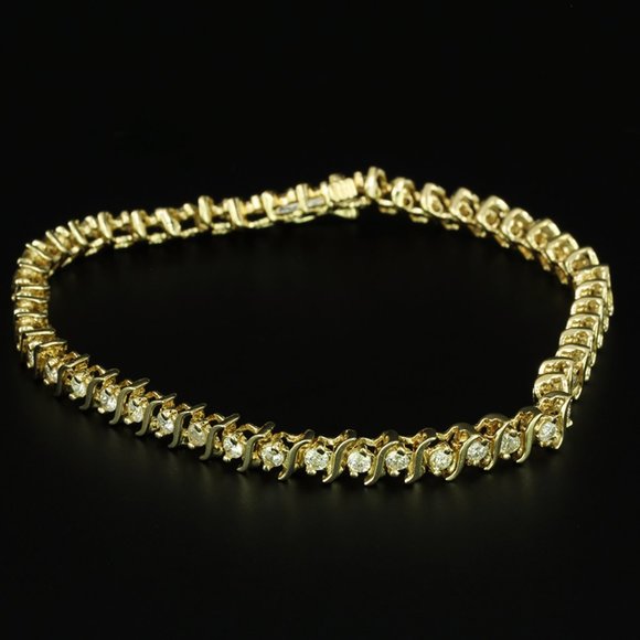 14k Gold Tennis Bracelet w/ Diamonds - Picture 4 of 6